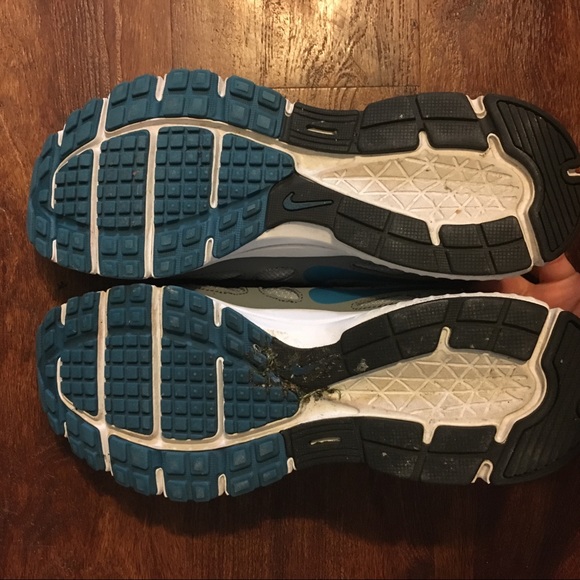 Nike Air Revolution 2 - Picture 8 of 8